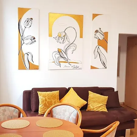 Elena Flat Tulpe Zentrum